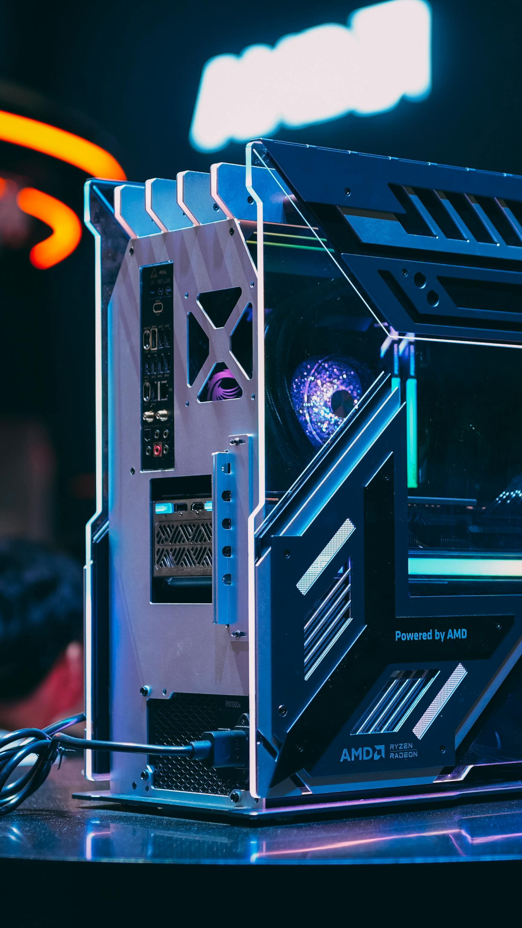 Ilustracja sprzedaży komputera